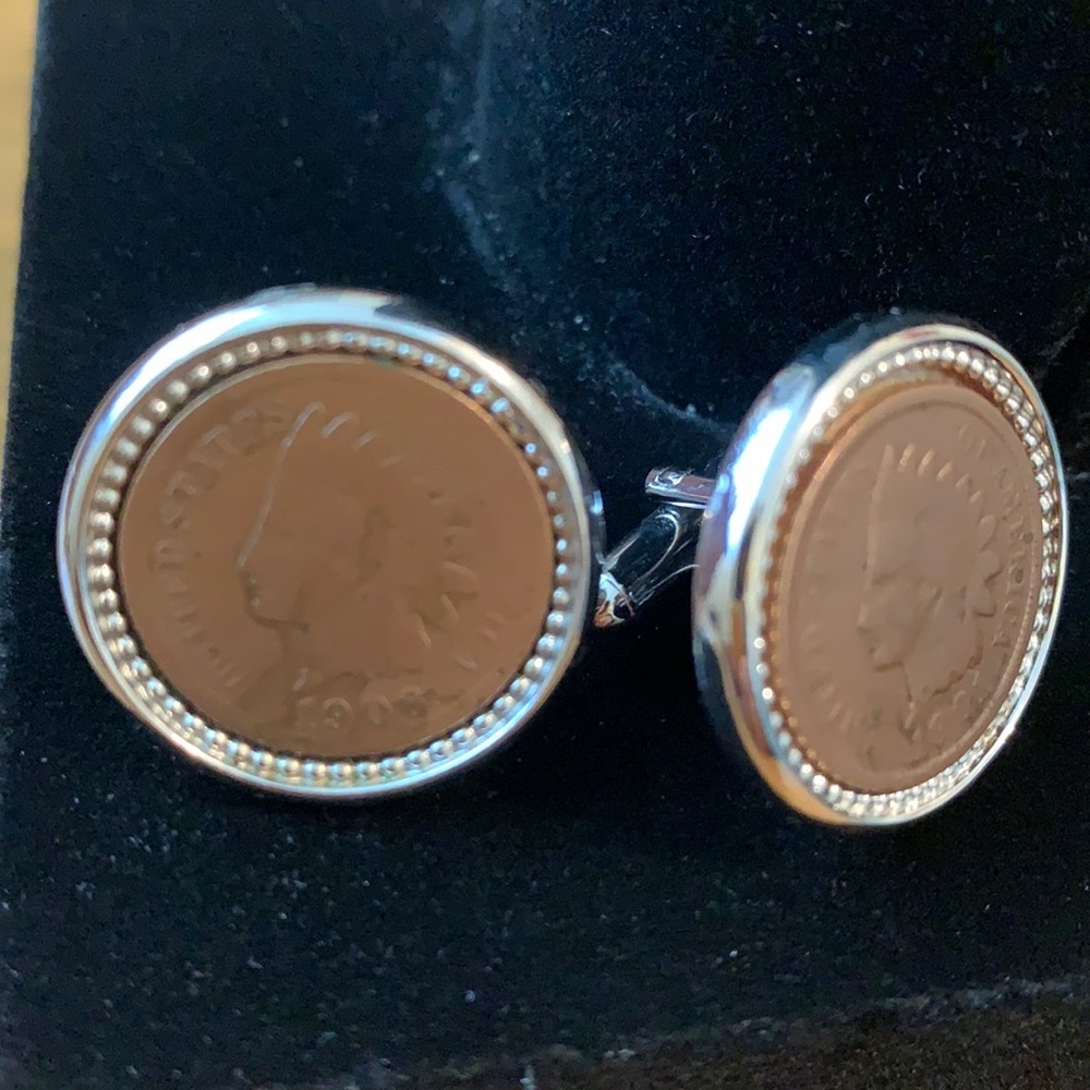 Vintage Cuff links - Picture 1 of 3